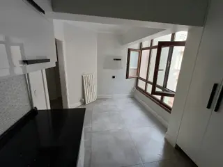 Çankaya Birlik Yaşam Hastenesine Yakın Manzaralı Asansörlü Kapalı Otoparklı 4+1 Satılık Daire