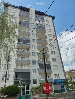 Argıncıkta Mah 170m2 Bakımlı Satılık Daire