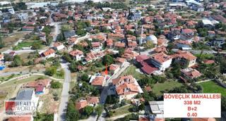 Göveçlik'te İçerisinde 2+1 Ev Bulunan Satılık Arsa Göveçlik'te İçerisinde 2+1 Ev Bulunan Satılık Arsa