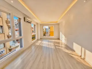 Hemen Teslim Hemen Taşın...buca Yenigün Asansörlü 3+1 Köşe Daire