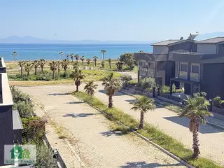 Doğanbey'de Deniz Tarafı Satılık 3+1 Ultra Lüks Villa