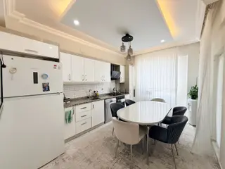 Beykent'te Geniş Yaşamın Yeni Adresi: Full Yapılı 3+1 Lüks Daire