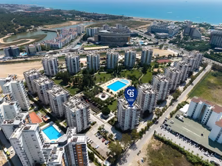 Lara Acısu Sitesinde | 3+1 160 M2 | Denize Yürüme Mesafesinde