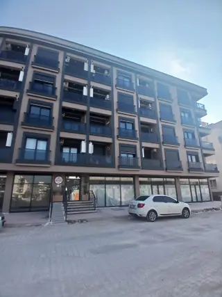 Yerden Isıtmalı Lüx 1+1 Ara Kat Merkezi Konum
