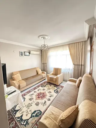 Adil Emlak'tan Kocaçeşme Mahallesinde 2+1 90m2 Daire !!