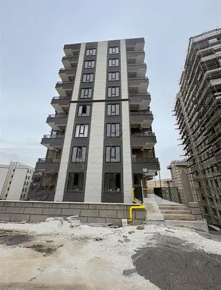 Karaköprü Doğukent Mahallesinde Acill Satılık 1 Kat Daire