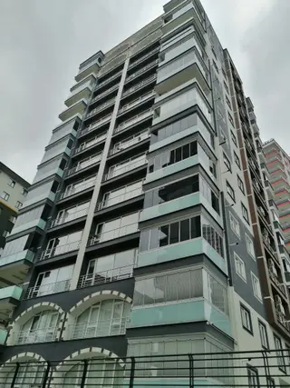 Yalıncak Sultan Park Sitesi Satılık Daire 5+1 Doğalgaz Asansör