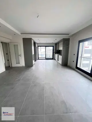 Turgutlu Cumhuriyet Mahallesin'de Satılık 3+1 Daire
