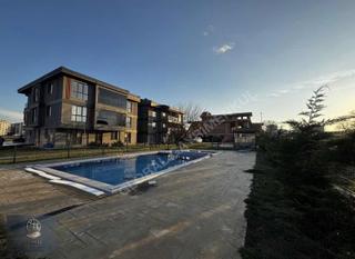 Hürriyet Lüx Site İçi 2+1 K.otoparklı Sıfır Geniş Balkon
