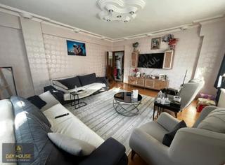 Day House'den 140 M² 3+1 Arakat Daire