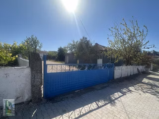 Şahlan Emlaktan Salur Da 630m2 Satılık Müstakil Ev