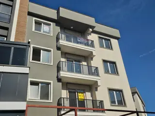 Menemen Seyrek Merkezde Satılık 1+1 Yeni Doğalgazlı Daire