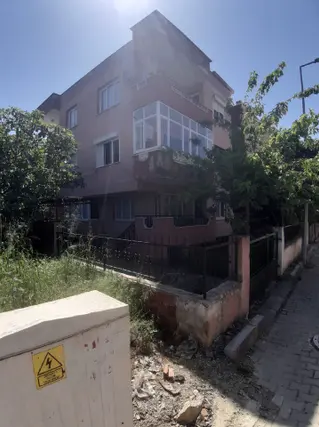 İzmir Bayındır Sadık Paşa Mahallesi Satılık Ev