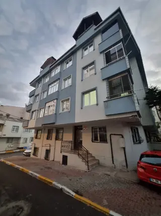 Pendik Esenler Metroya Yürüme Mesafesinde Yatırımlık 2+1 Daire