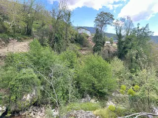 Alanya Uğurlu Köyünde Satılık 500m2 Ev Yapımına Uygun Tarla