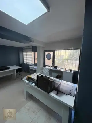 Fındıkzade De Cadde Üzeri 3 Katlı Satılık Dükkan