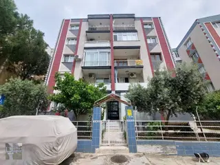 Bayraklı Postacılar Kara Yolları Sitesinde Satılık 3+1 Daire Kanıt Emlaktan