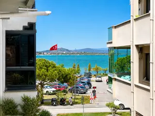 Umas Solutıon'dan Kırlangıç Karşısı Ön Sıra 3+1 Manzaralı Daire