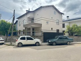 Meram Bahçeşehir'de 262 M² Arsa İçinde 2 Adet 3+1 Müstakil Yapı!