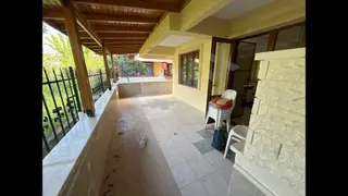 Edremit Narlıda Denize Yakın 4+1 Triplex Villa
