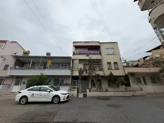 Arve'den Marinaya Yürüme Mesafesinde 3 Katlı Komple Bina
