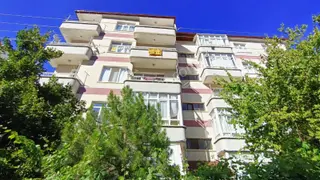 Tunçez Gm Perşembe Pz. Cvr. Satılık Geniş 2+1 Arakat Bakımlı Daire