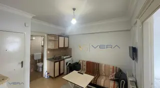 Ünv Yürüme Mesafesinde 2+0 Tranvayın Dibi Ünv Yürüme Mesafesinde 2+0 Tranvayın Dibi