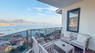 Alanya Kalesinde Panoramik Deniz Ve İskele Manzaralı 3+1 Daire