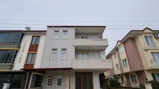 Ata İnşaat'tan Eminevime Uygun Çarşı Merkezde Katta Tek 3+1