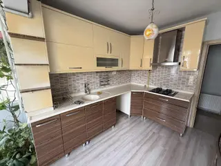 Yalova Merkezde Kiralık Asansörlü 3+1 Arakat Daire