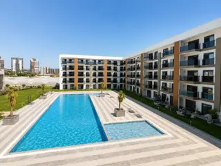 Altıntaş Aycan Prıme Suıtte Havuz Manzaralı 1+1 Satılık