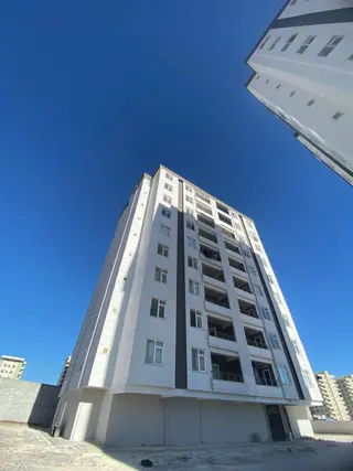 Barandan Doğan İnsatta Satılık Daire