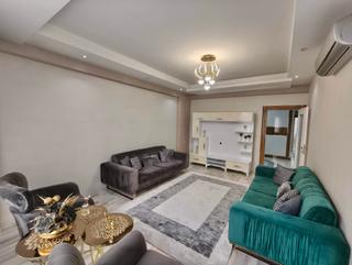 4+1 Satılık Lüks Daire Bağcılar Şatopark Ve Yenihal Civarı