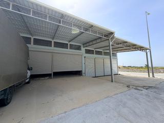 Emlakparktan Yeni Sanayide Önlü Arkalı 4 Adet Kiralık Köşe Dükkan