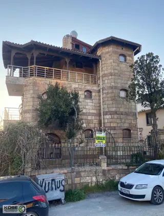 Büyükçekmece Merkez Mah. Deniz Ve Göl Manzaralı Kiralık Villa Büyükçekmece Merkez Mah. Deniz Ve Göl Manzaralı Kiralık Villa