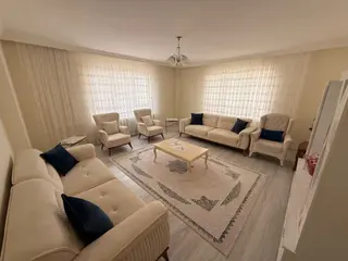 Keçiörende 4+1 Site İçinde Kısmı Manzaralı Geniş Köktapu Daire