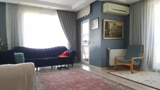 Zuhuratbaba Da Devlet Hastanesine Yakın 8 Yıllık 3+1 125m2 Zuhuratbaba Da Devlet Hastanesine Yakın 8 Yıllık 3+1 125m2