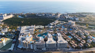 Fırsat Azura World Sitesi Hotel Konsept Full Aktivite Eşyalı