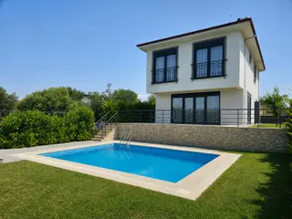 Pelitköy’de Müstakil Havuzlu Lüks Villa | 4+1 Özel Tasarım | Zeytinlikler İçinde Doğayla İç İçe Pelitköy’de Müstakil Havuzlu Lüks Villa | 4+1 Özel Tasarım | Zeytinlikler İçinde Doğayla İç İçe