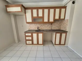 Canik Karşıyaka Mekke Caddesi Üzerinde Kiralık 2+1 Daire