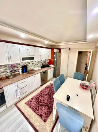 ▇altınkum'da Merkezi Konumda Masrafsız Arakat Geniş 3+1 Daire