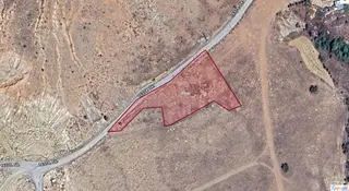 Sulutas Mahallesin De Fiyatı Cazip Acil Satılık Arazi