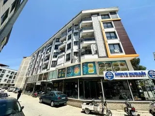 Zeki Emlak'tan Manisa Yunusemre Muradiye'de İstasyon Civ. Satılık 2+1 Arakat Daire