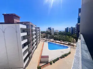Erdemli Limonlu’da Kiralık 2+1 Geniş Daire – Havuzlu Site İçerisinde! 🌴🏡