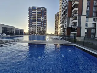 Emlaklar İzsiz Towersda Havuzlu Sitede 3+1 Satılık Daire
