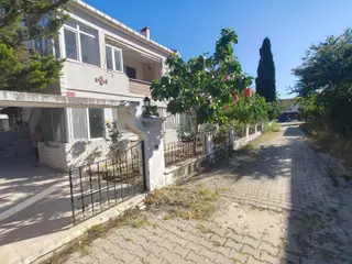 120 Günlük Eşyalı Kiralık Terası Ve Şömineli 2+1 Yazlık Daire 120 Günlük Eşyalı Kiralık Terası Ve Şömineli 2+1 Yazlık Daire