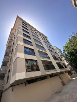 Mert Uçar'dan Satılık Karşıyaka Da Sıfır Kapalı Mutfak 2+1 Daire
