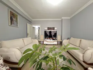 Recep Ümit Emlak'tan Derman Caddesi Üzerinde Satılık Ferah Geniş 2+1 Satılık Daire