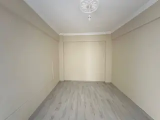 Çerkezköy Öztrak Caddesinde Ön Cephe 2+1 Kiralık Daire