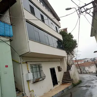 İstinye Koru Mahallesi'nde Komple Kiralık .bina